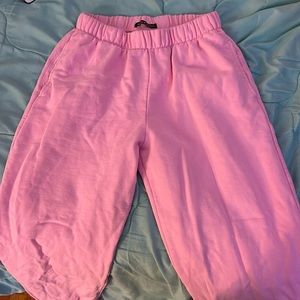 Brandy Melville bubblegum pink Rosa sweatpants